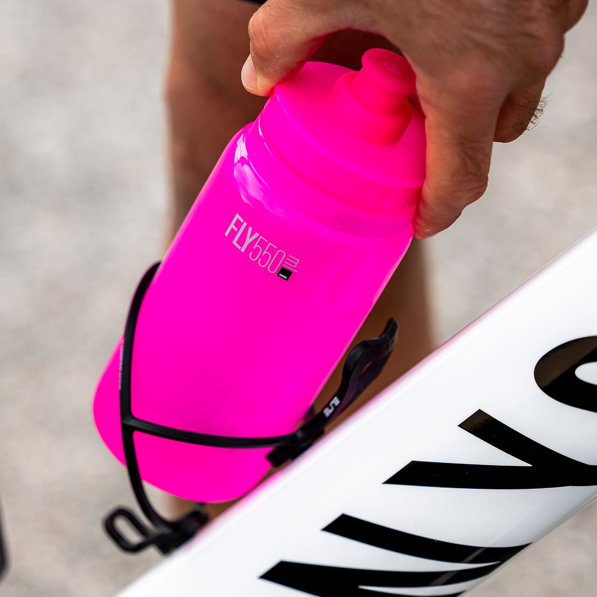 Elite Leggero Carbon Bottle Cage