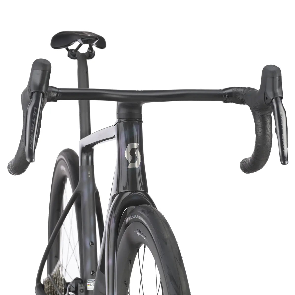 Front view of Scott Addict RC 10 Road Bike displaying aerodynamic handlebars and sleek carbon frame for road cycling.