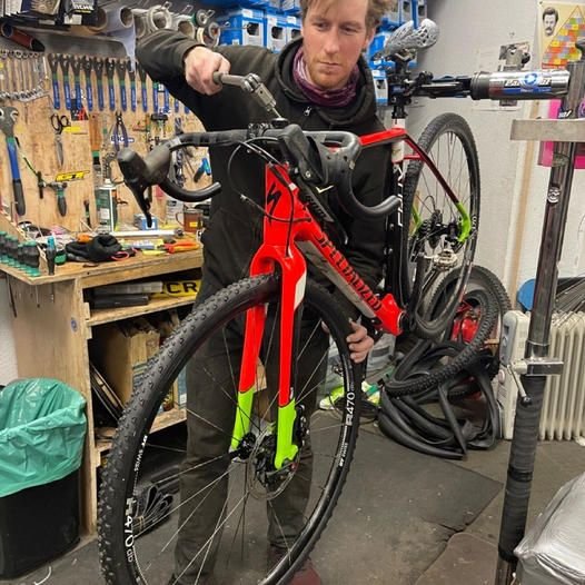 5 Easy Bike Maintenance Tasks - Billy Bilsland Cycles