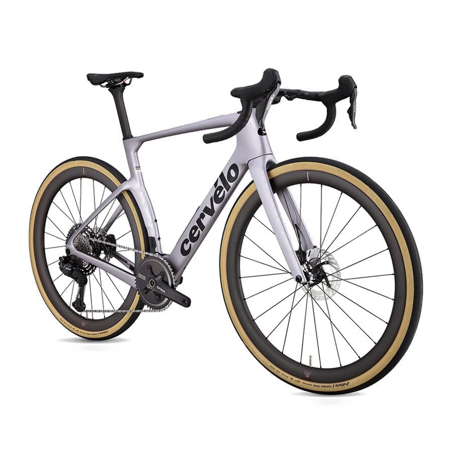 Royal Mercury Cervélo Áspero-5 from a front three-quarter angle, showing the aero head tube and Cervélo carbon cockpit.