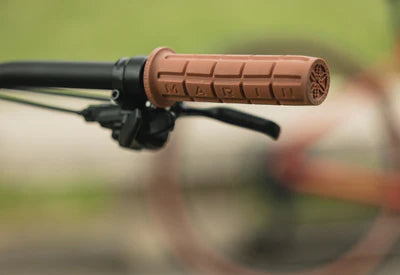 Marin Kentfield 2 ST Hybrid Bike