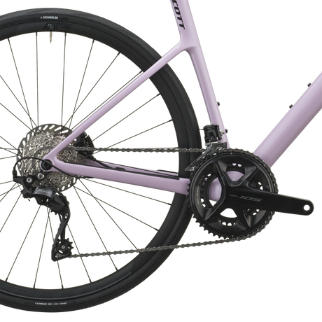 Shimano 105 rear derailleur and cassette on the mallow pink Scott Addict 50, with Syncros RP2.0 wheel.
