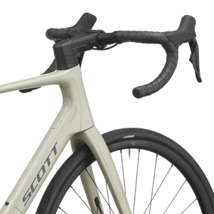2027 Scott Addict 40 Road Bike