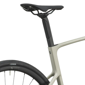 2027 Scott Addict 40 Road Bike