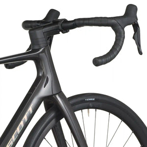 2027 Scott Addict 40 Road Bike
