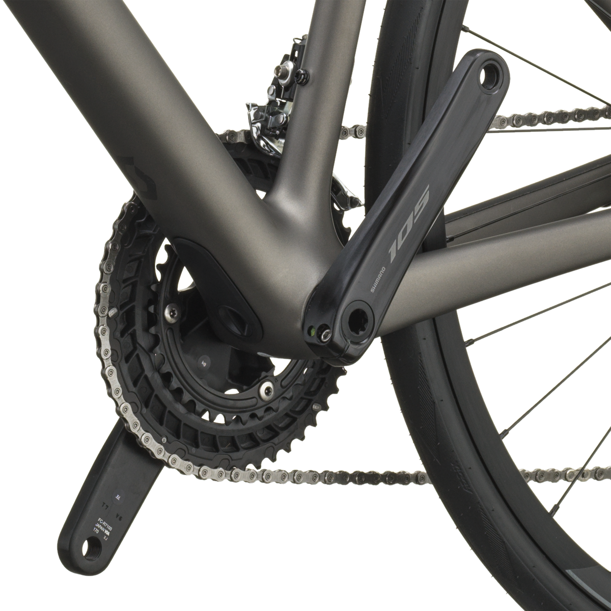 Shimano 105 chainset and bottom bracket on the tungsten grey Scott Addict 50.