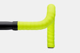 Yellow Cannondale KnurlCork Bar Tape on handlebar