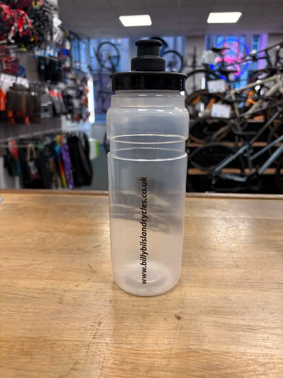 Large Bilsland Bottle Fly CLR with black lid, showcasing Billy Bilsland Cycles branding. Perfect for long cycling sessions and outdoor rides.