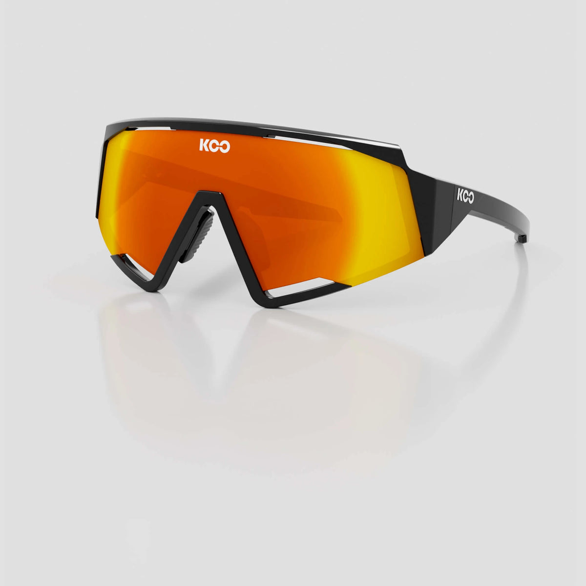 KOO Spectro cycling sunglasses – Black frame with Red Mirror lens