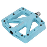 Turquoise Oxford Stomp nylon flat bicycle pedal with CroMo spindle and replaceable steel pins.