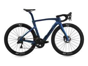 Pinarello Dogma F Red AXS Luxter Blue side view