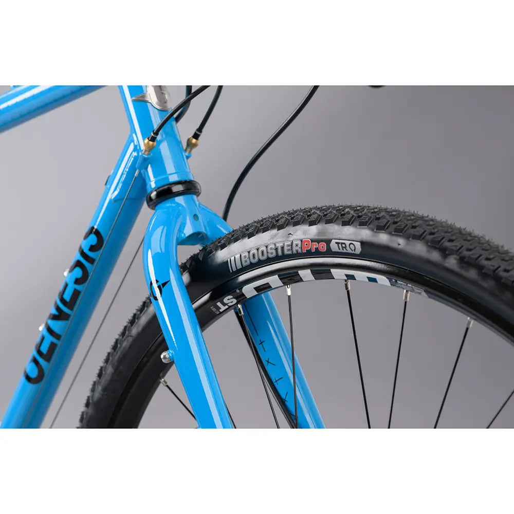 Genesis Croix De Fer 40 front wheel and tire detail