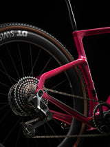 SRAM Red XPLR AXS rear derailleur and 13-speed cassette on the Lunar Bloom Pinarello Grevil F9.