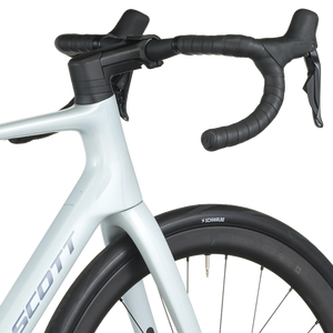 2026 Scott Addict 20 Road Bike