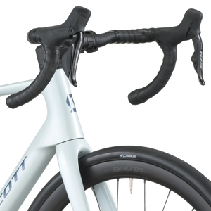 2026 Scott Addict 30 Road Bike