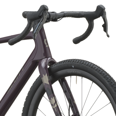 Scott Addict Gravel 30 2027 in mulberry purple, cockpit and brake hoods