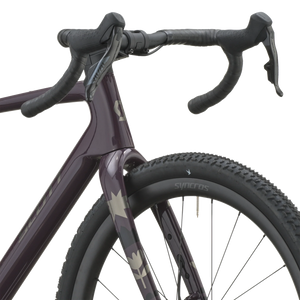 Scott Addict Gravel 30 2027 in mulberry purple, cockpit and brake hoods