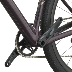 Scott Addict Gravel 30 2027 in mulberry purple, crankset and bottom bracket