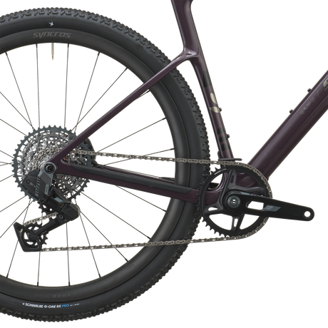 Scott Addict Gravel 30 2027 in mulberry purple, cassette and rear derailleur