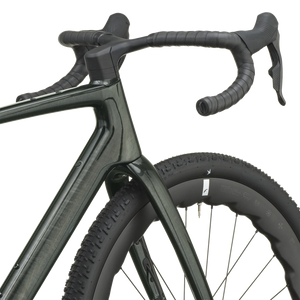 Scott Addict Gravel Premium 2027 in watery green, head tube and fork crown